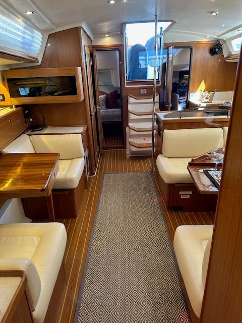 2021 Catalina 42 