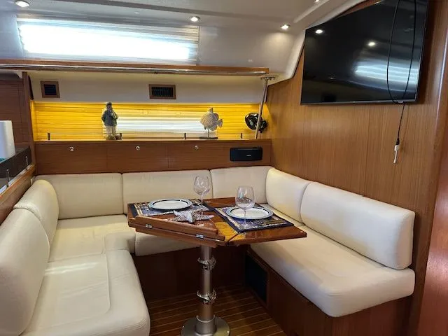 Tortuga Yacht Photos Pics 