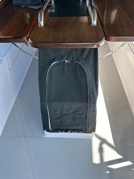 2021 Catalina 425