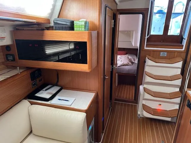 Tortuga Yacht Photos Pics 