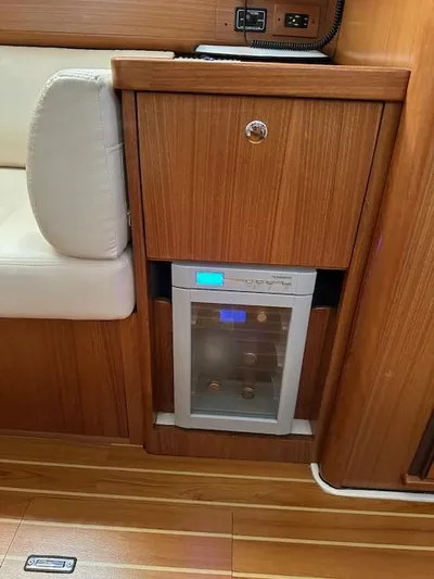 Tortuga Yacht Photos Pics 