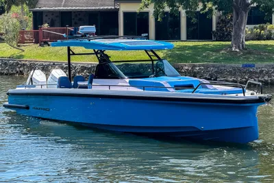 Axopar 37 Sun Top