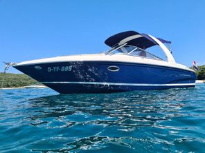 2012 Regal 2750 Cuddy (Bomvol!)