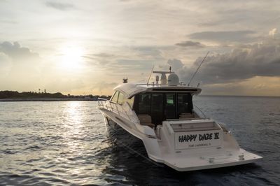 Yacht
