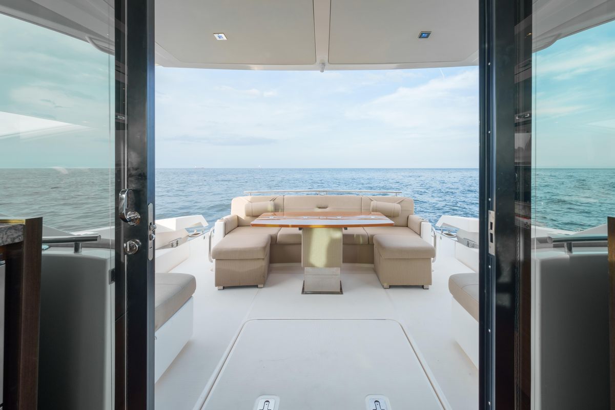 2017 Tiara Yachts 54 