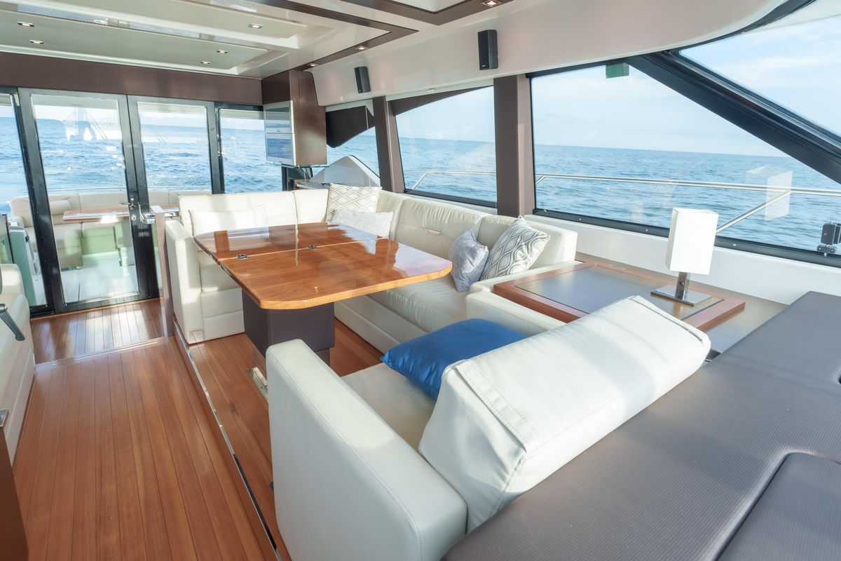 2017 Tiara Yachts 54 
