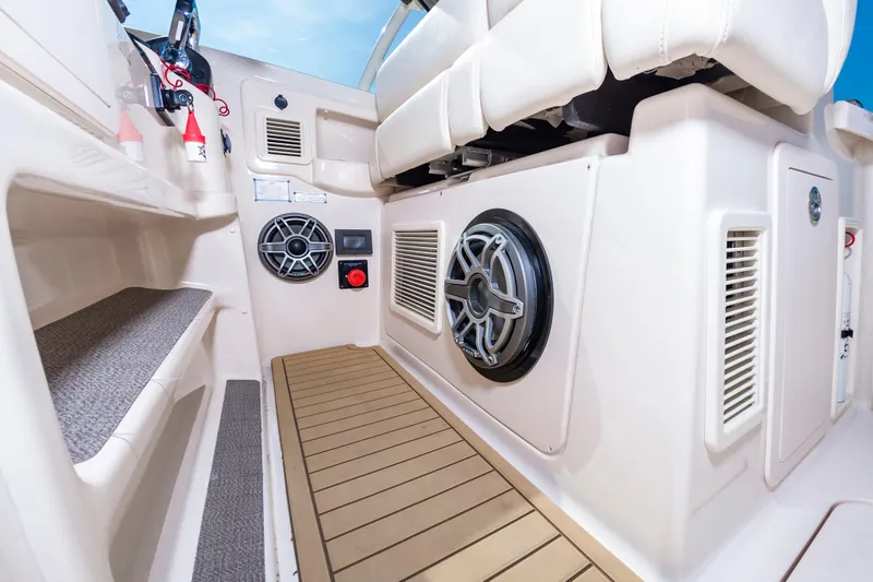 Va Bene Yacht Photos Pics 