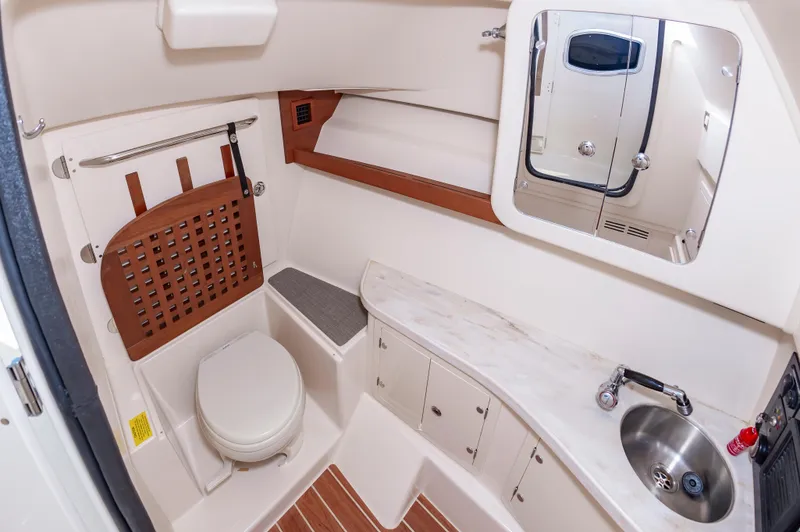 Va Bene Yacht Photos Pics 