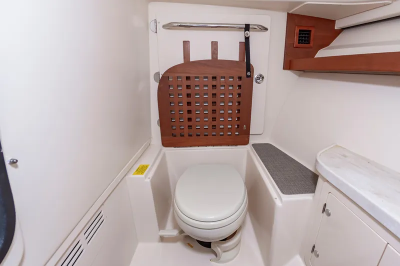 Va Bene Yacht Photos Pics 