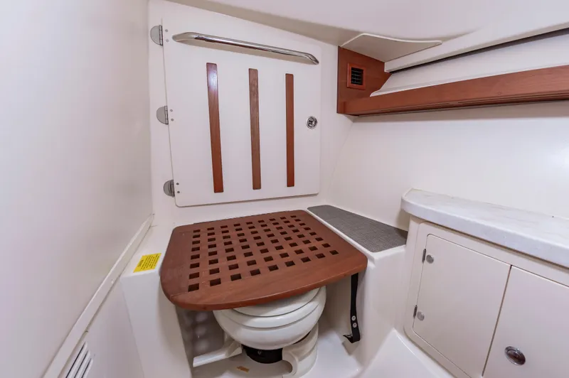 Va Bene Yacht Photos Pics 