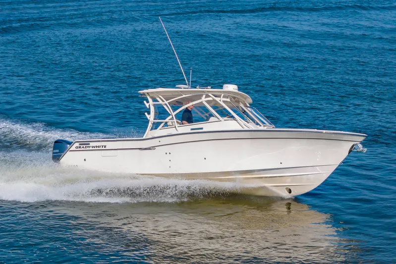 Va Bene Yacht Photos Pics 