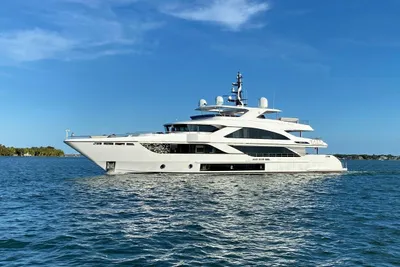 Majesty 140