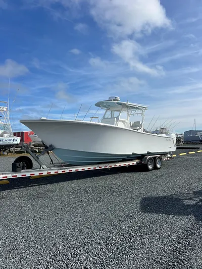 Sydney Isla Yacht Photos Pics 