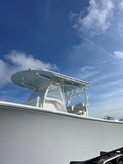 Sydney Isla Yacht Photos Pics 