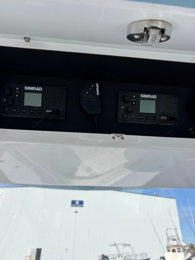 Sydney Isla Yacht Photos Pics 