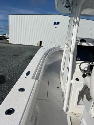 Sydney Isla Yacht Photos Pics 