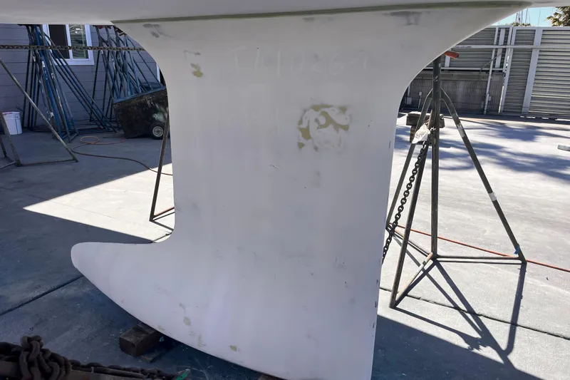 388 #305 Mdr Yacht Photos Pics Hanse 388 2023 keel in shipyard setting.