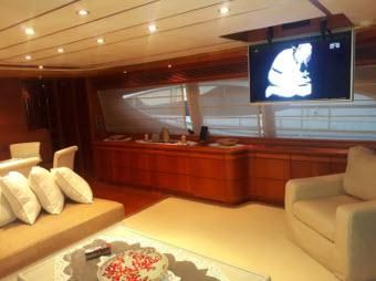 Yacht