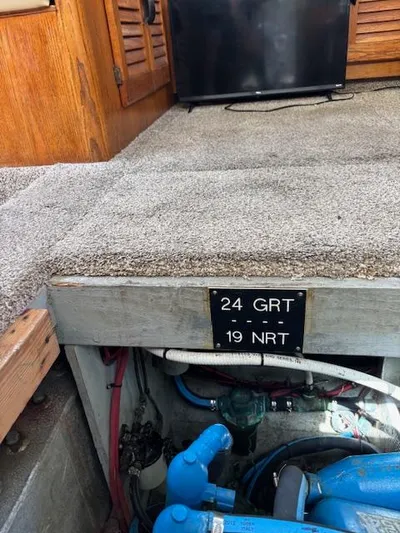 Hula Girl Yacht Photos Pics Tonnage Tag