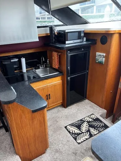 Hula Girl Yacht Photos Pics Galley II