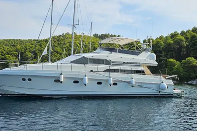 1993 Mochi Craft 56