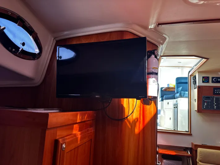 Blue Star Yacht Photos Pics Smart TV