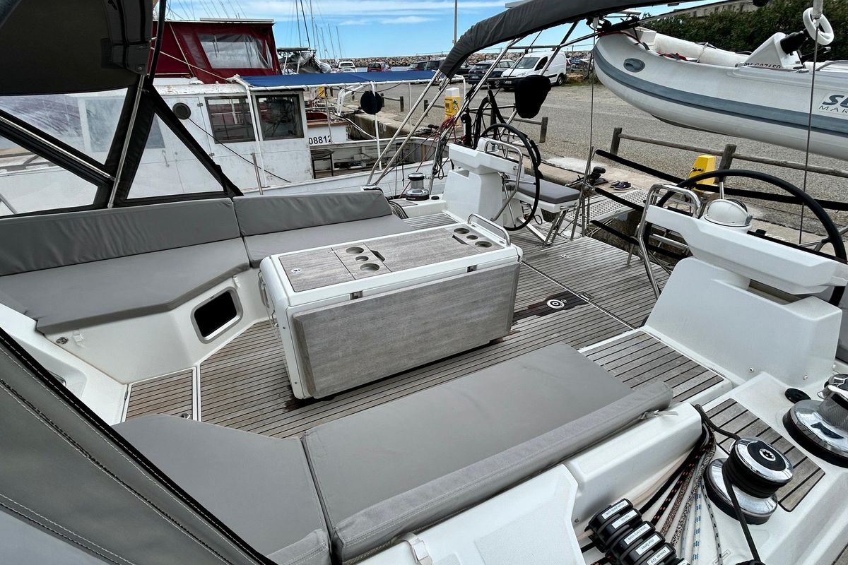 2018 Jeanneau 51 