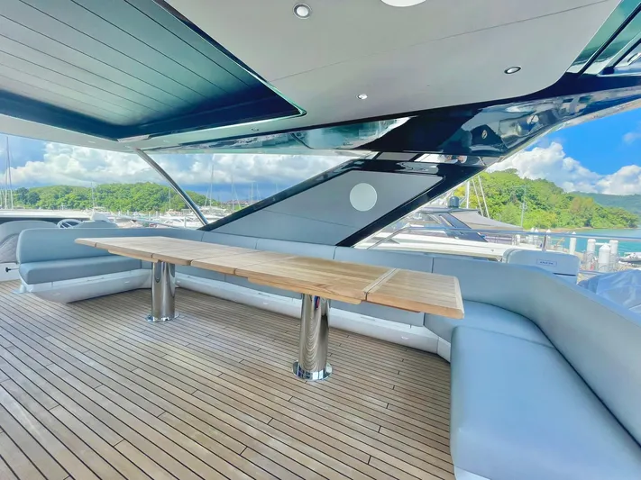  Yacht Photos Pics Luxurious Sunseeker 88 Yacht 2022 with spacious deck and elegant seating area.