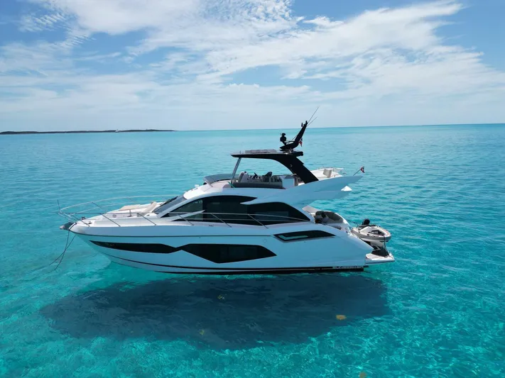  Yacht Photos Pics 2023 Sunseeker 55 Manhattan - Image 2