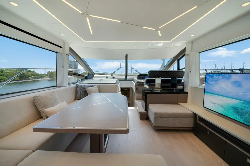  Yacht Photos Pics 2023 Sunseeker Manhattan 55 - Image 14