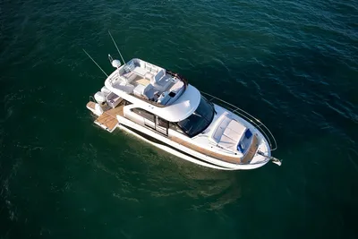 2025 Beneteau Antares 12