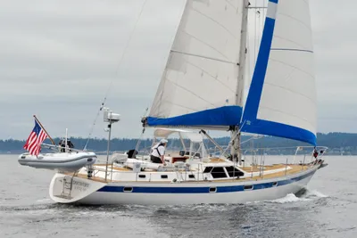 Oyster 485 Deck Saloon