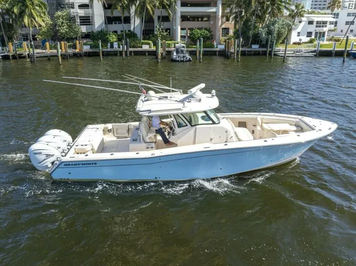  Yacht Photos Pics 2020 Grady-white Canyon 376 - Image 10