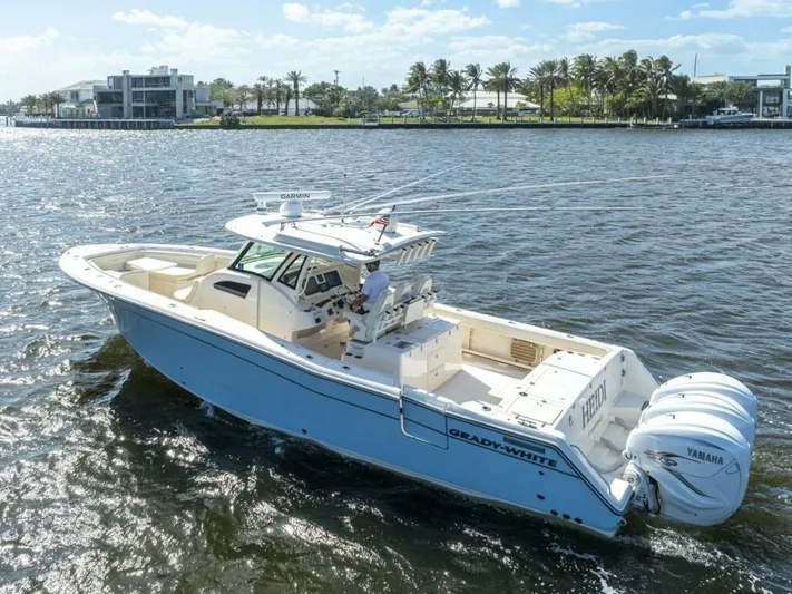  Yacht Photos Pics 2020 Grady-white Canyon 376 - Image 2