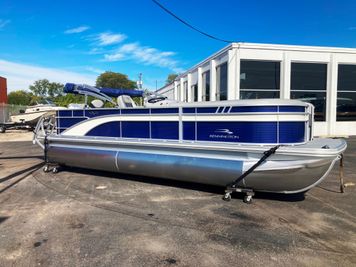 Bennington 22 SXSAPG