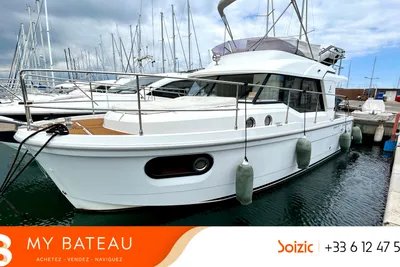 2016 Beneteau Swift Trawler 30