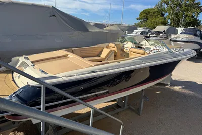 2011 Chris-Craft Corsair 28