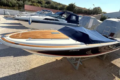 2011 Chris-Craft Corsair 28
