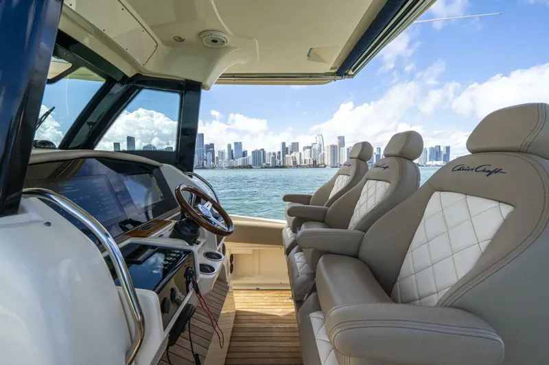  Yacht Photos Pics 2022 Chris-craft Catalina 34 - Image 22