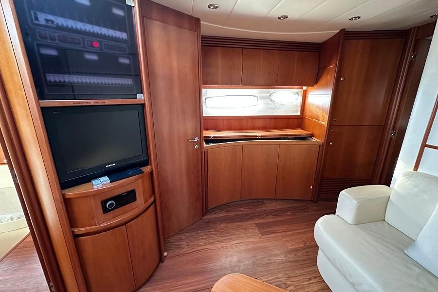 2007 Pershing 51 