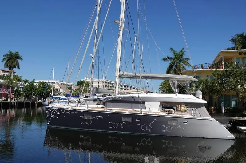 El Guero Yacht Photos Pics 