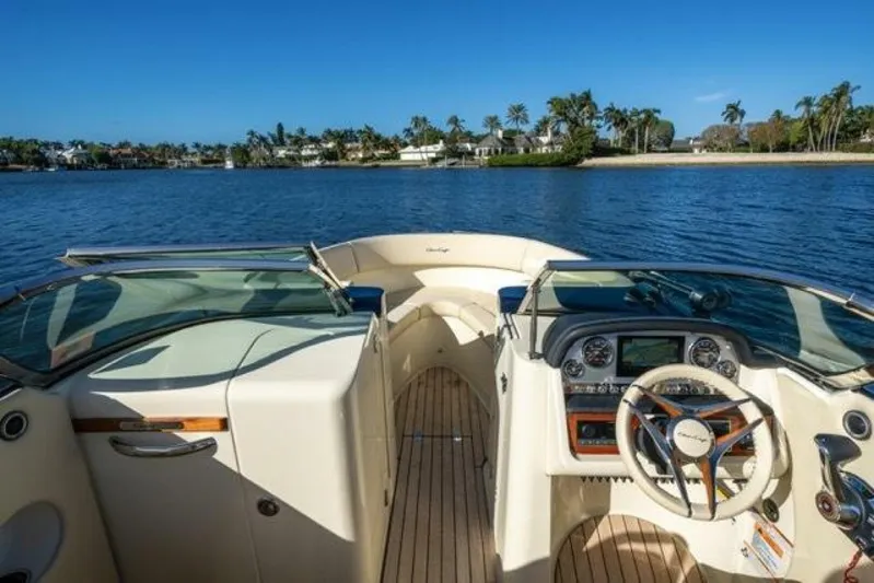  Yacht Photos Pics 2024 Chris-craft Launch 27 - Image 35