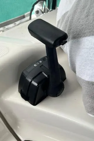 Mockingbird Yacht Photos Pics Throttle control lever on a 2001 Dufour Gib'Sea 43 sailboat.