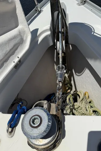 Mockingbird Yacht Photos Pics Anchor locker of 2001 Dufour Gib'Sea 43 sailboat with ropes and winch.