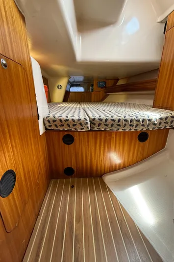 Mockingbird Yacht Photos Pics 