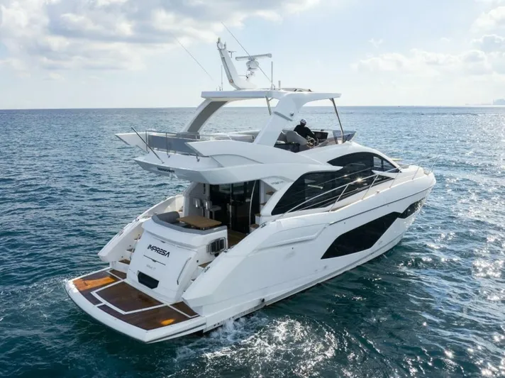  Yacht Photos Pics 2018 Sunseeker 52 Manhattan - Image 8