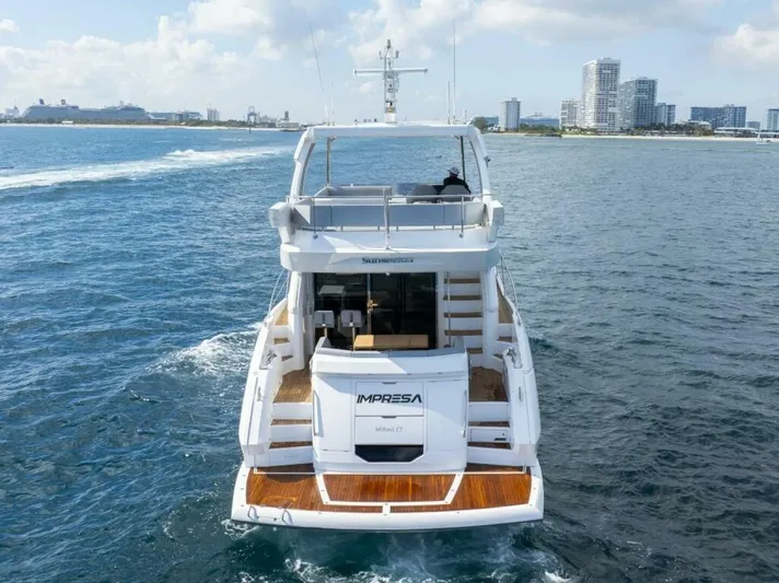  Yacht Photos Pics 2018 Sunseeker 52 Manhattan - Image 15