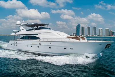 Azimut 85 Ultimate
