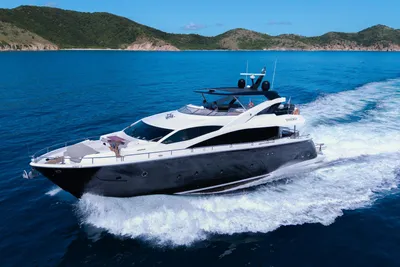 Sunseeker 86 Yacht