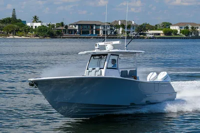 Phenom 34 Center Console